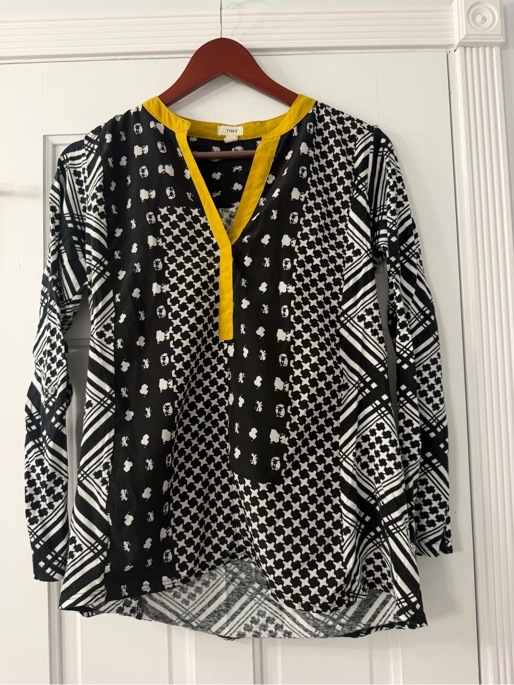Anthropologie Mixed-Print Black & Yellow V-Neck Tunic Blouse
